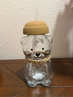 Cat 🐈 Shaped 19 oz Glass Tumbler with Tan Beanie & Necklace - NWT